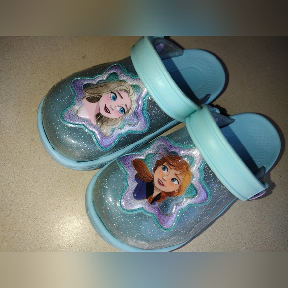 Little Girls Croc Bundle *Used* - Picture 5 of 8